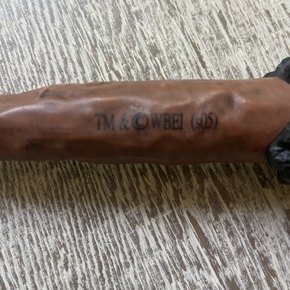 Harry Potter’s Wand With Illuminating Tip The Noble Collection Like New in Box - Picture 8 of 8